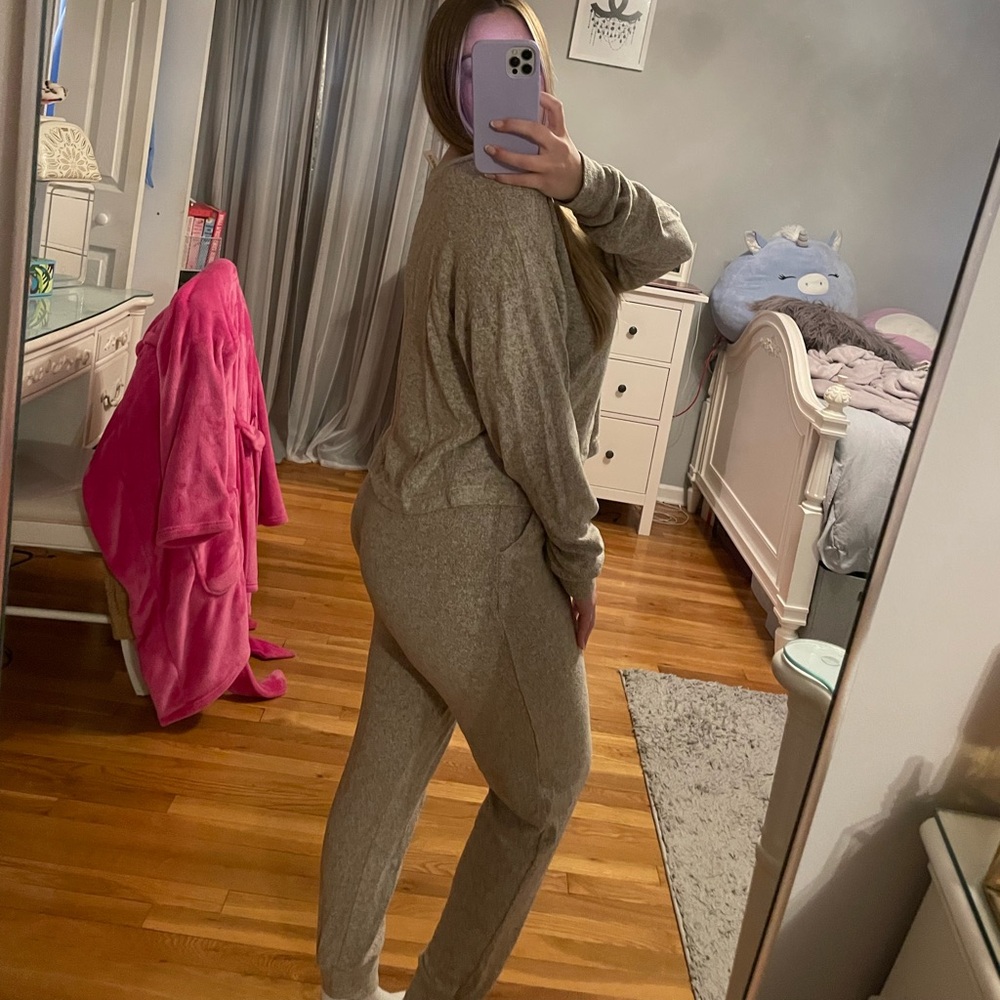 Tan Matching Jogger Set - Picture 2 of 3